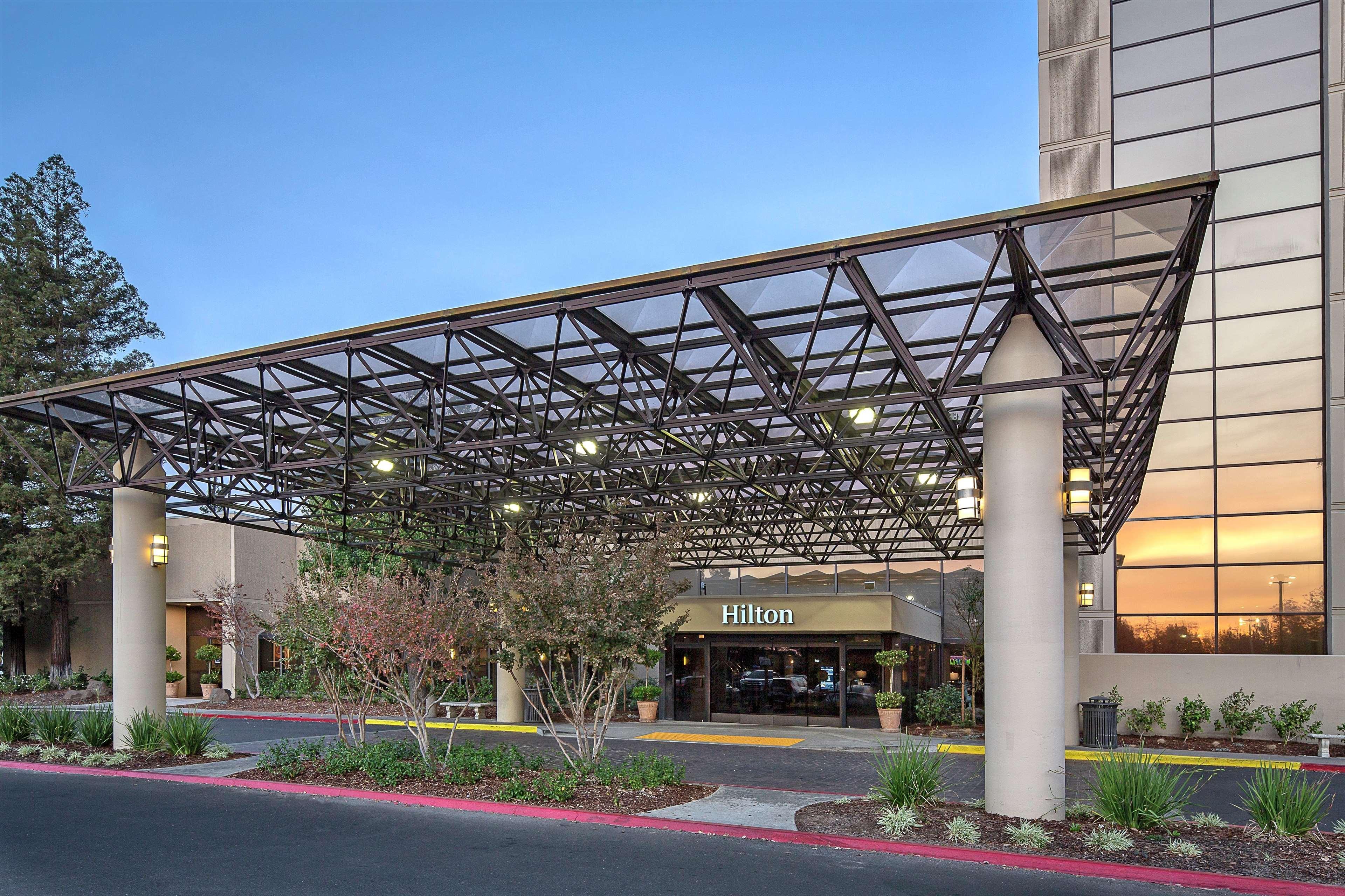 Hilton Sacramento Arden West Hotel Bagian luar foto