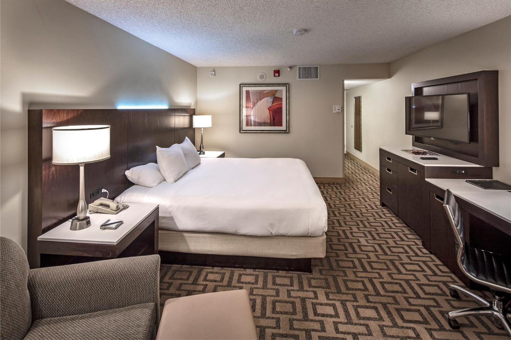 Hilton Sacramento Arden West Hotel Bagian luar foto