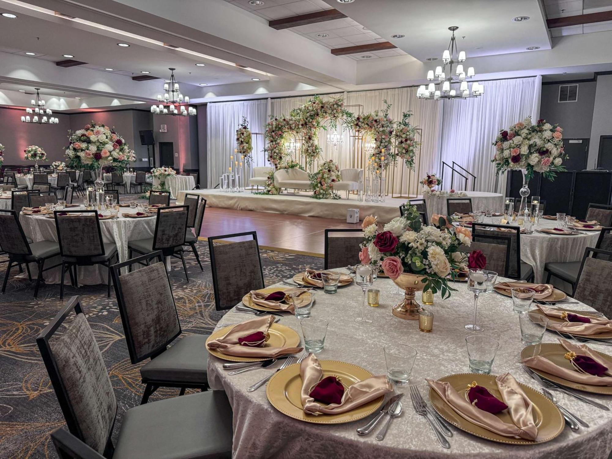 Hilton Sacramento Arden West Hotel Bagian luar foto